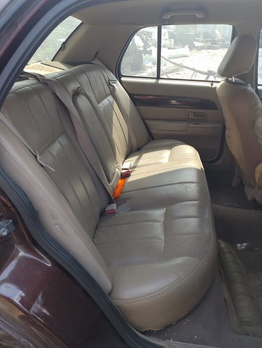 Asiento Trasero Completo Ford Grand Marquis 2003 Detalle