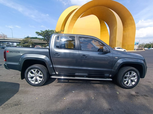 Volkswagen Amarok HIGHLINE V6