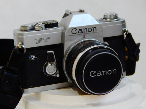 Camara Canon Ft Ql Analogica Excelente Estado Con Lente 35mm