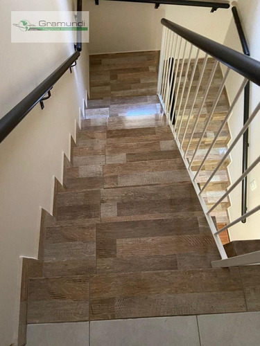 Casa Sobrado Para Venda, 3 Dormitório(s), 120.0m² - 5766