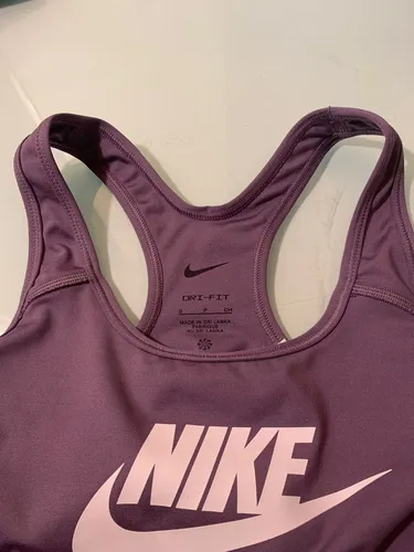 Top Nike Deportivo Talle Small Mujer Dry Fit Lila Usado (Usado)