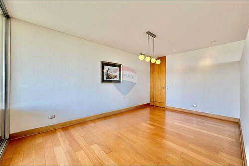 En Venta Duplex 6d 6b 3e San Carlos De Apoquindo