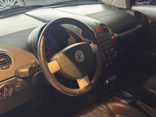 Volkswagen New Beetle 2.0 MI 8V GASOLINA 2P TIPTRONIC