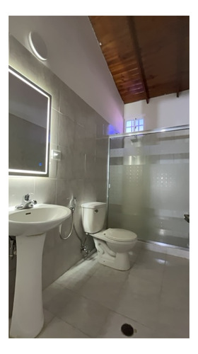 Se Vende Casa 150m2. 3h/3b/2p. Guatire. Villas De Buenaventura.