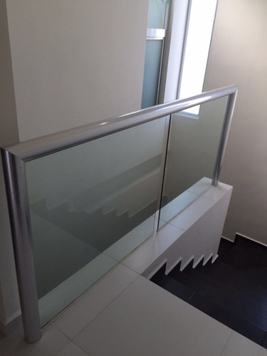 Imagen 4 de 8 de Hermoso Townhouse En Renta En Montes De Ame