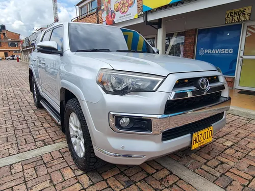 Toyota 4Runner Limited 4.0cc AT AA 4X4
