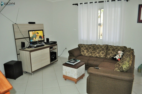 Ótimo Sobrado Mobiliado Com 03 Dormitórios Em Balneário Camboriú! - Ca00401 - 68538615