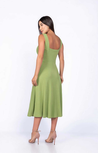 Imagem 4 de 5 de Vestido Midi Alfaiataria Com Decote Joia Malha Verde Jade