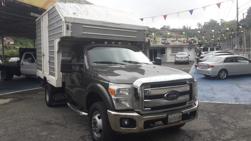 Imagen 2 de 14 de Ford F-350 4x4 Sincronico