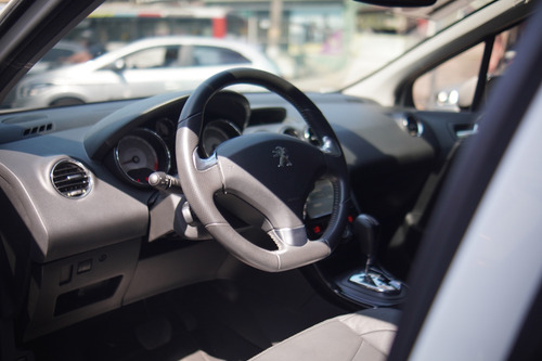 Peugeot 308 1.6 GRIFFE THP 16V FLEX 4P AUTOMÁTICO