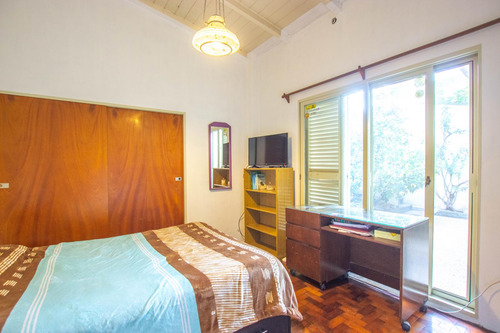 Imagen 24 de 30 de Casa 6 Ambientes Y Medio En Venta En Caseros Centro