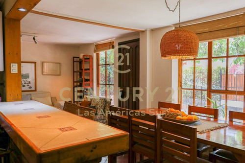 Casa En Venta 3d 2d 2e 250m2 Piscina Pepe Vila La Reina