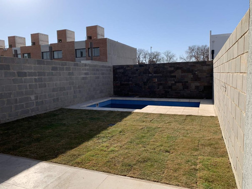 Imagen 12 de 12 de La Calandria Dúplex En Venta 3 Dormitorios
