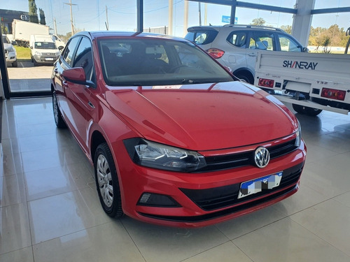 Imagen 2 de 11 de Volkswagen Gol Trend 2021 1.6 Highline Polo