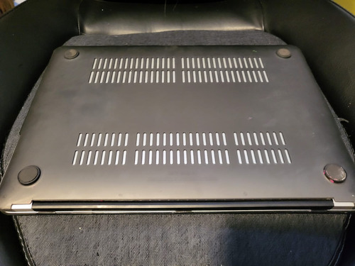 Macbook Air Plata 13.3 Mod A1466 - Impecable (Usado)