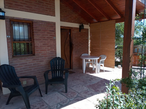 Imagen 2 de 17 de Cabaña Alupan, Monoambiente 2 Pax Vacaciones Invierno 2023