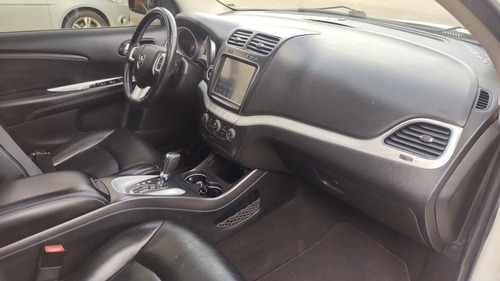 Imagen 11 de 11 de Dodge Journey Sxt 2.4 2017 Di Buono