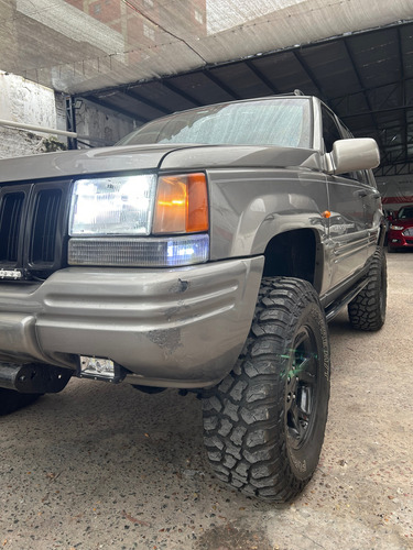 Jeep Grand Cherokee 4.7 V8 Limited