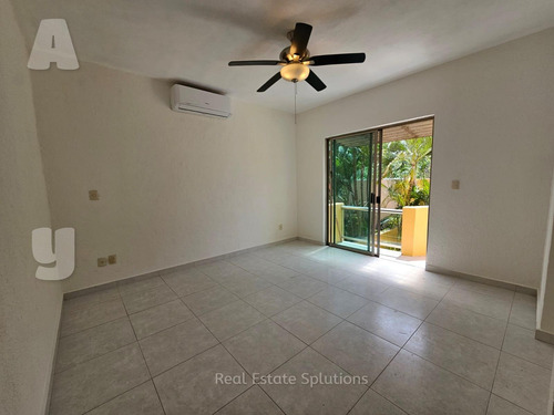 Casa En Renta 3 Recámaras, 2 Niveles, Residencial Las Torres 2, Cancún