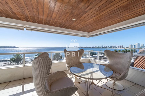 Penthouse En Venta, 3 Dormitorios, Puerto De Punta Del Este. - Espigón Aloha - Ref : Pbi13511