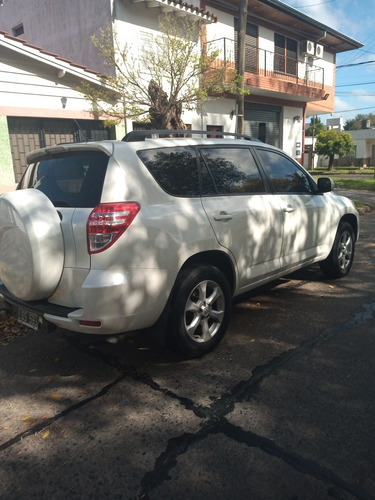 Toyota Rav4 2.4 4x2 At 2012