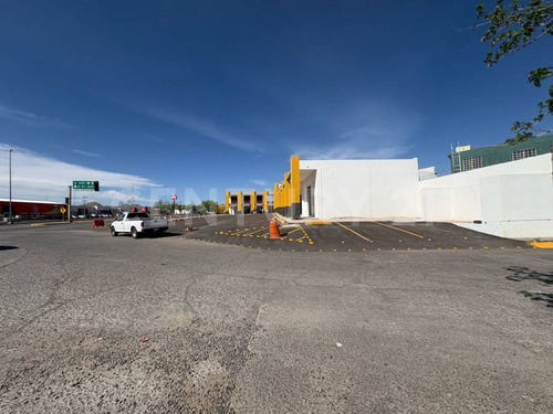 Plaza Comercial El Portal,venta ,en Avenida Guillermo Prieto Lujan, Chihuahua.