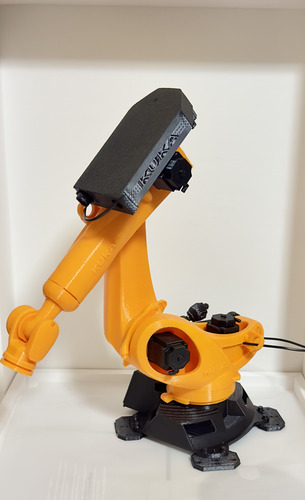 Figura Brazo Robot Kuka A Escala Impresión 3d