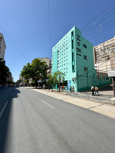 Cochera En Venta En Barrio Centro, Av. Olmos Al 100 Apta Camioneta