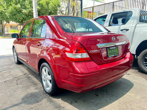 Nissan Tiida 1.8 Advance Sedan At