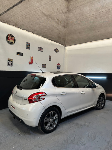 Peugeot 208 1.6 Feline Pack Cuir