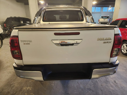 Toyota Hilux 2.8 Cd Srx 177cv 4x4