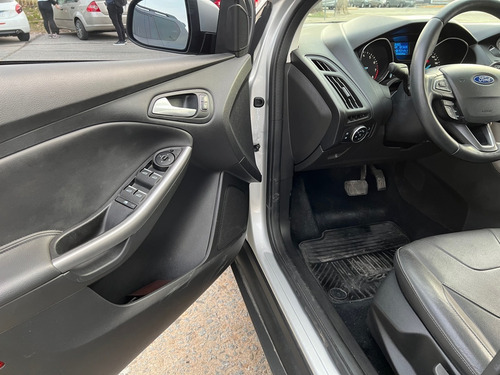 Imagen 21 de 23 de Ford Focus