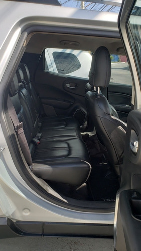Imagem 9 de 12 de Fiat Toro 2018 2.0 Volcano 4x4 Aut. 4p Completa Aut.