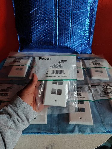 9 Faceplace Netkey Panduit Nk4fnwh Lote 9 Piezas New (Usado)
