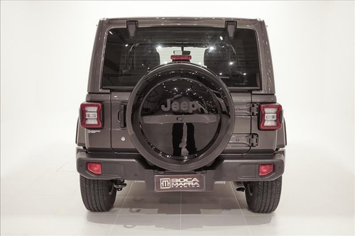 Jeep Wrangler 2.0 Turbo Sahara 4x4 At8