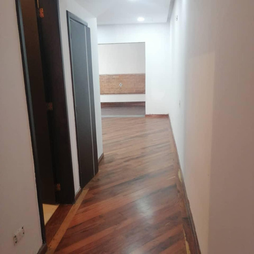 Imagen 7 de 14 de Townhouse En Venta Valles De Camoruco