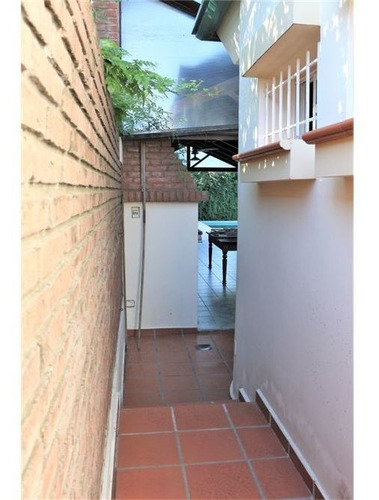 Imagen 5 de 30 de Se Vende Casa Centro De Reconquista