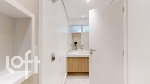 Apartamento À Venda No Bairro Leblon - Rio De Janeiro/rj - O-6767-15405
