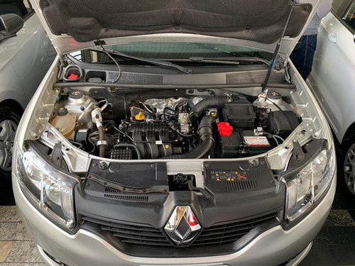 Sandero Auth 1.0 12v 2019. Completo. Sem Entarda