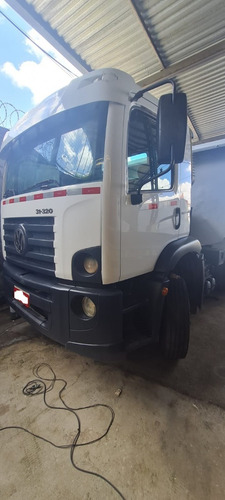 Imagem 8 de 10 de Vw 31320 6x4