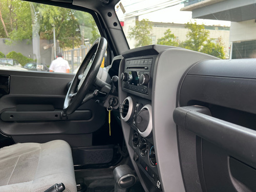 Jeep Wrangler SAHARA