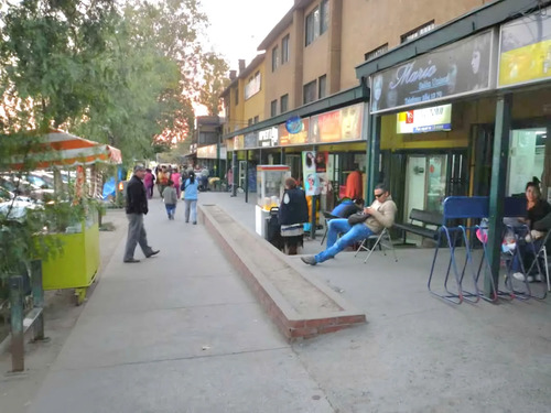 Local Comercial En Peñañolen 25 M2