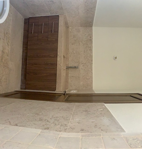 Imagen 11 de 14 de Qh1 Casa En Venta En Colinas De Juriquilla Con Techos De Doble Altura