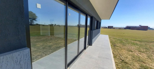 Imagen 9 de 12 de Casa En Venta En Berisso Fincas La Soñada - Dacal Bienes Raices