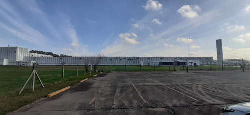 Planta Industrial De 13745 M2 Cub, En Moreno