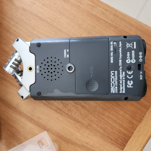 Gravador Zoom H4n Cinza-escuro (Usado)