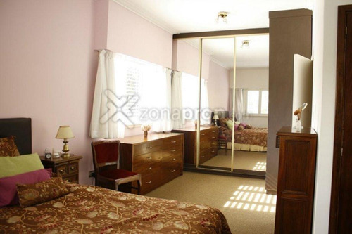 Imagen 6 de 9 de Chalet En Venta En Banfield Este