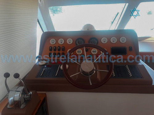 Imagem 8 de 12 de Lancha Riostar 47 Iate Ferretti Phantom Triton Focker Fs