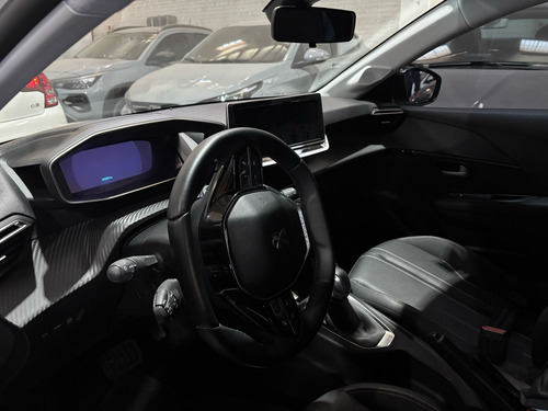 Peugeot 208 1.6l Feline Tiptronic am23.5