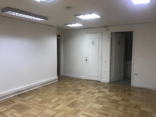 Imagen 11 de 15 de Arriendo Oficina Remodelada, Impecable, Pleno Centro